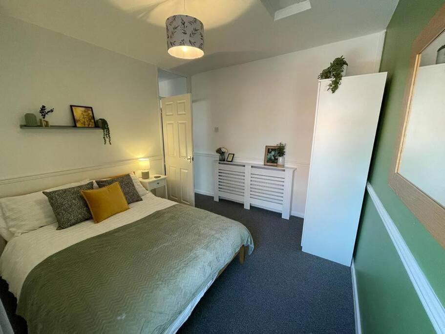 2 Bed Central Cardiff Apartment - Sleeps Five! Exterior foto